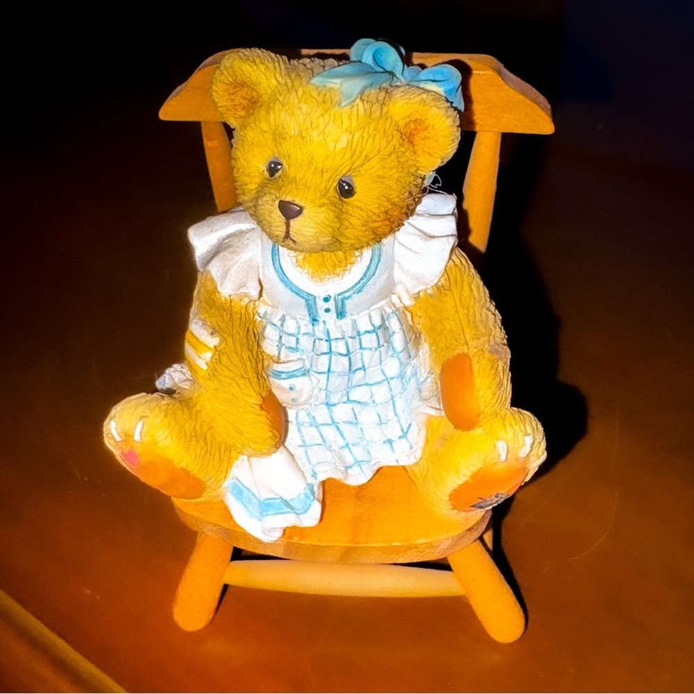 Cherished Teddies Dina Figurine 1996 Enesco Bear in Mind You’re Special